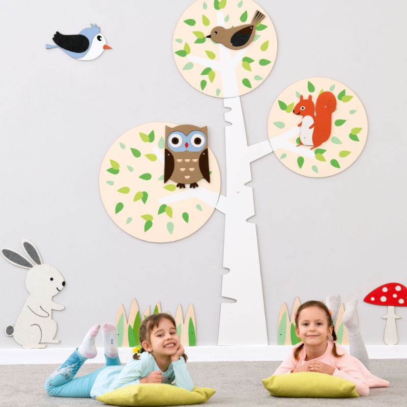 Tree and Friends Wall Decor